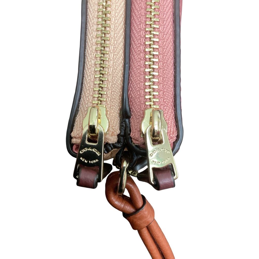 NWT Coach Wristlet/ Wallet Women’s One Size Double Corner Zip Pink And Orange - Picture 9 of 10